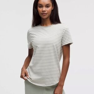Lululemon Love Crewneck striped t-shirt size 6 / small/medium